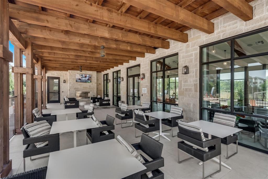 Soho Square Ph 1 - Residential