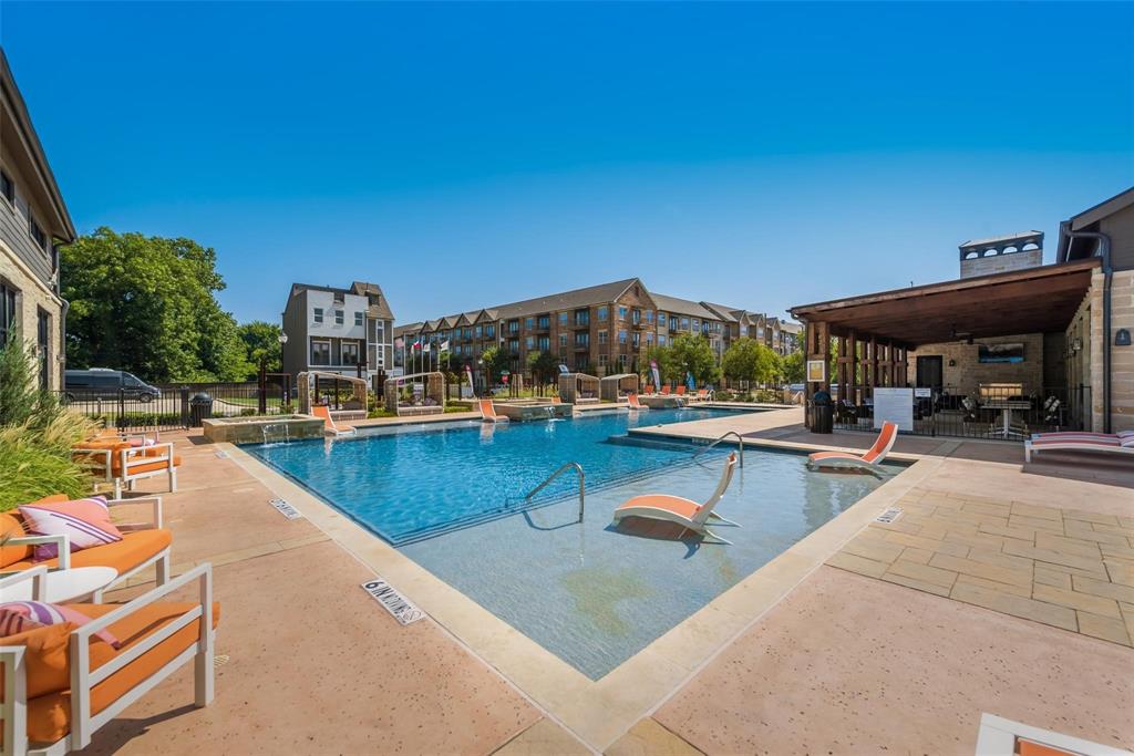 Soho Square Ph 1 - Residential