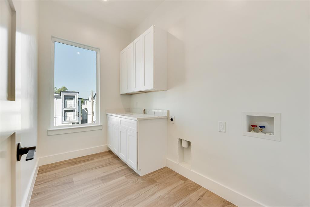 Z E COOMBS WEST END - Residential