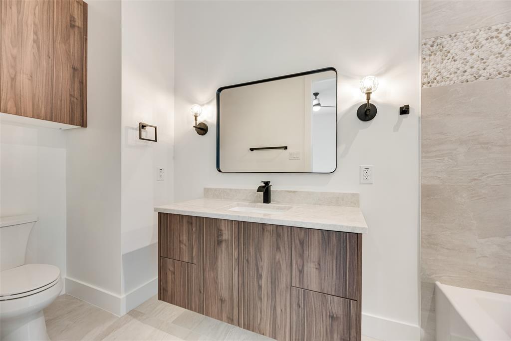 Z E COOMBS WEST END - Residential