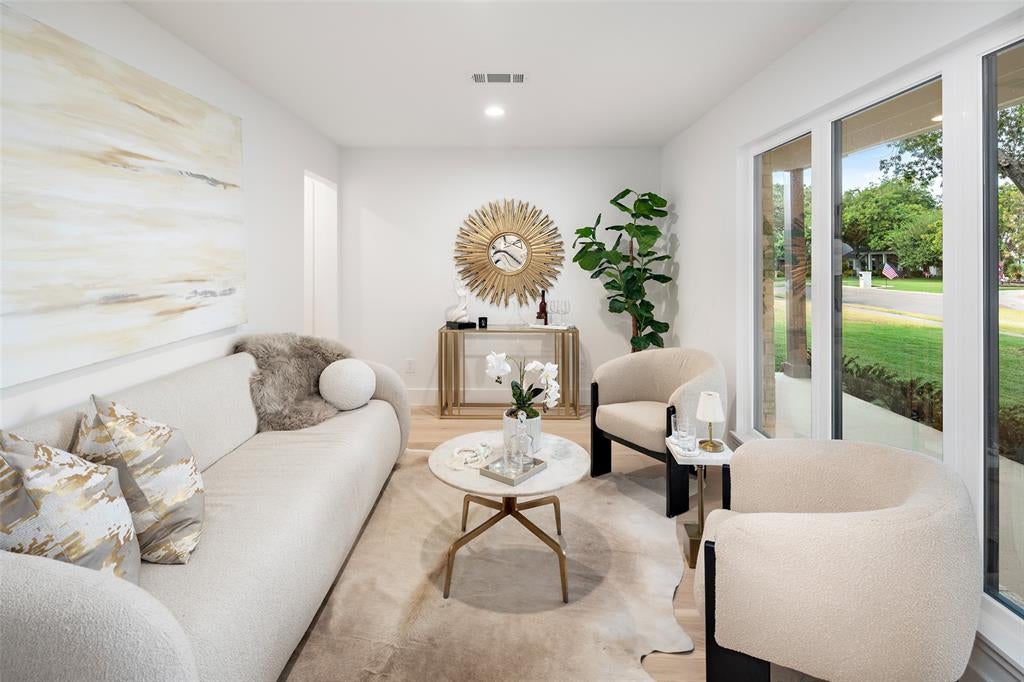 3105 Canyon Creek Drive