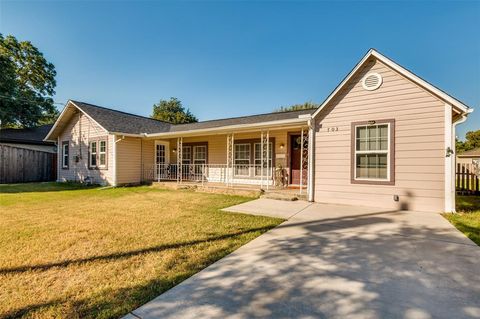 703 S Delaware Street Irving TX 75060