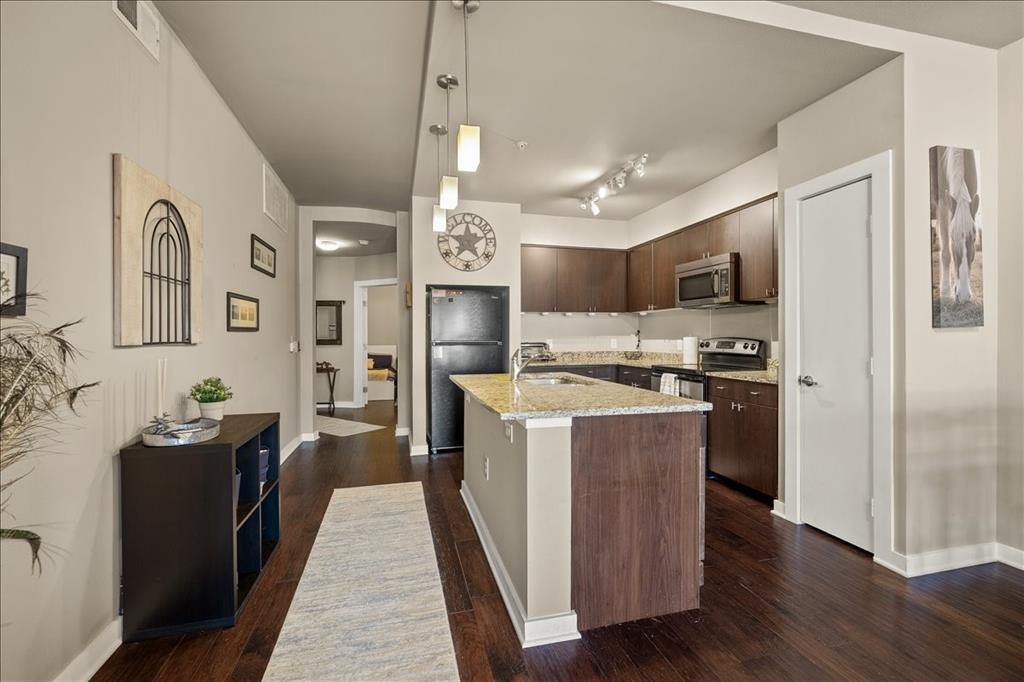 Alix Condos - Residential