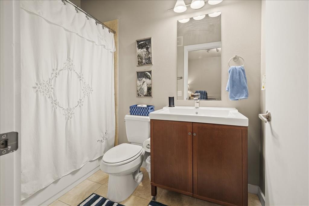 Alix Condos - Residential