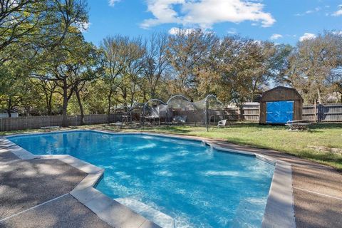 A home in Hudson Oaks