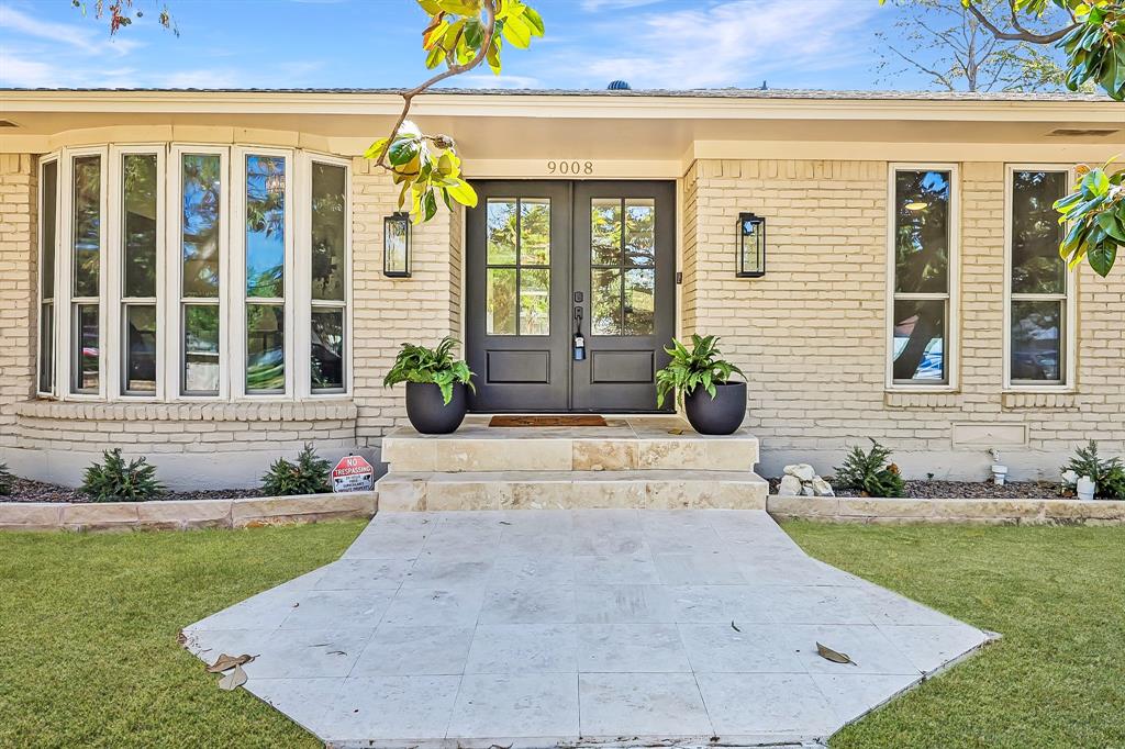 9008 Flicker Lane