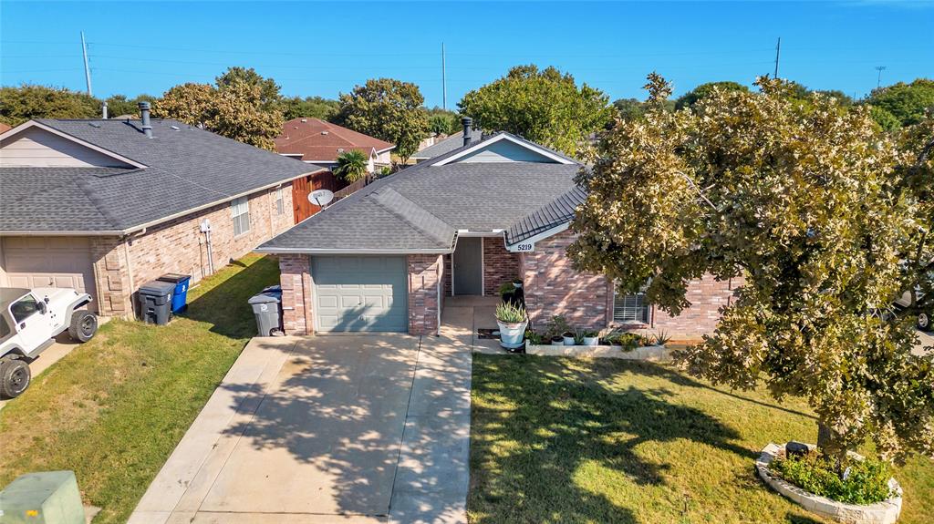 5219 Tato Drive