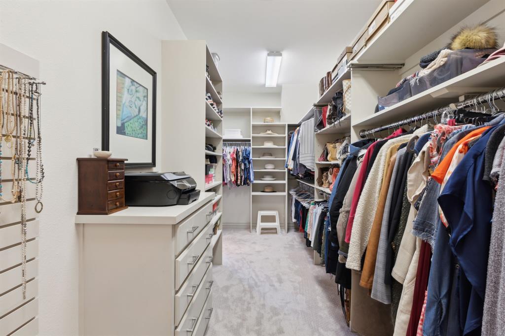 Briarwood Place - Residential