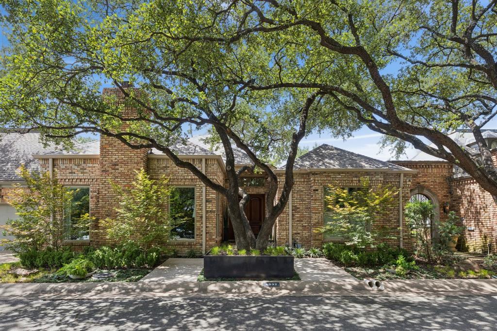 Briarwood Place - Residential