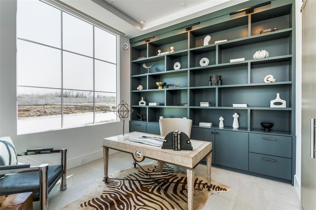 315 Regal Lane