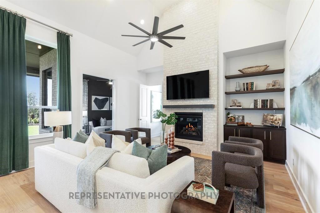 Ridge Crossing - Residential