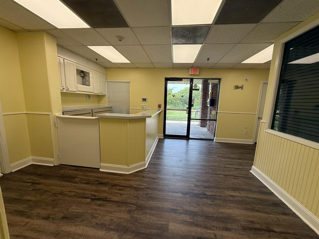 Carrollton Park - Commercial Lease