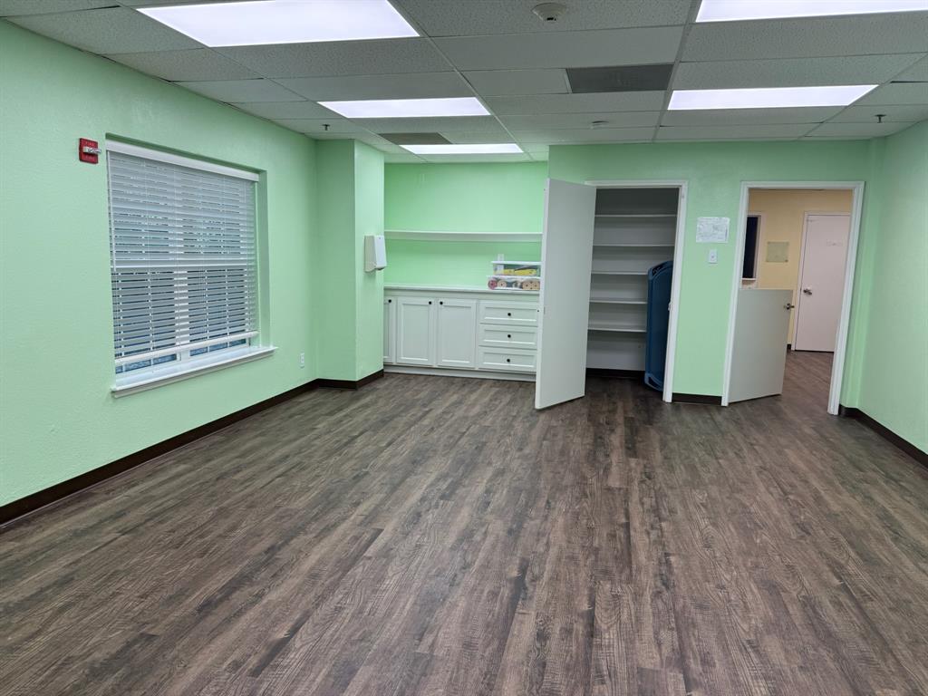 Carrollton Park - Commercial Lease