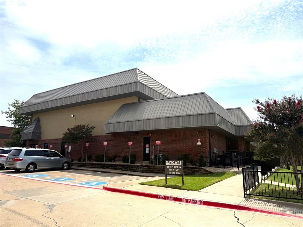 Carrollton Park - Commercial Lease