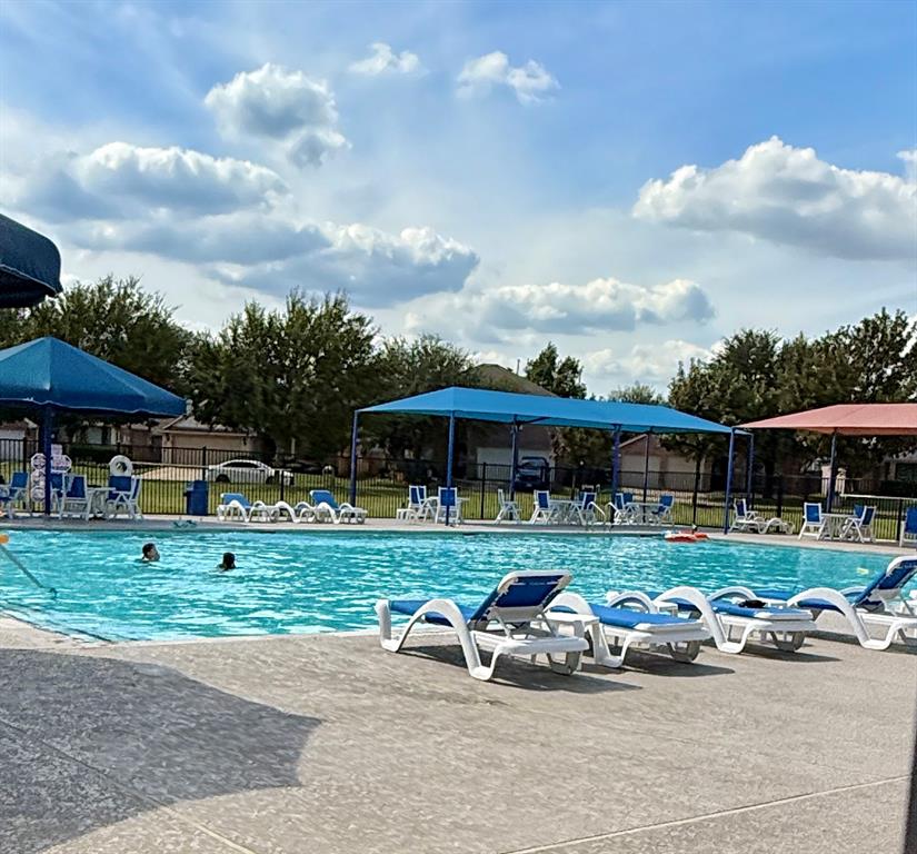 West Crossing #1 - Residential Lease