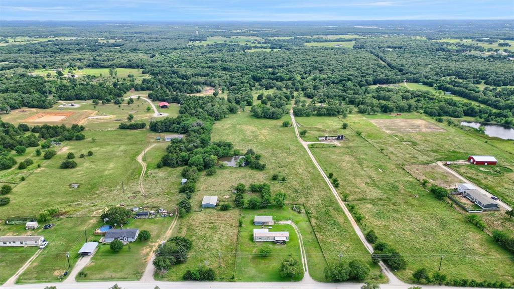 De Los Santos G - Land