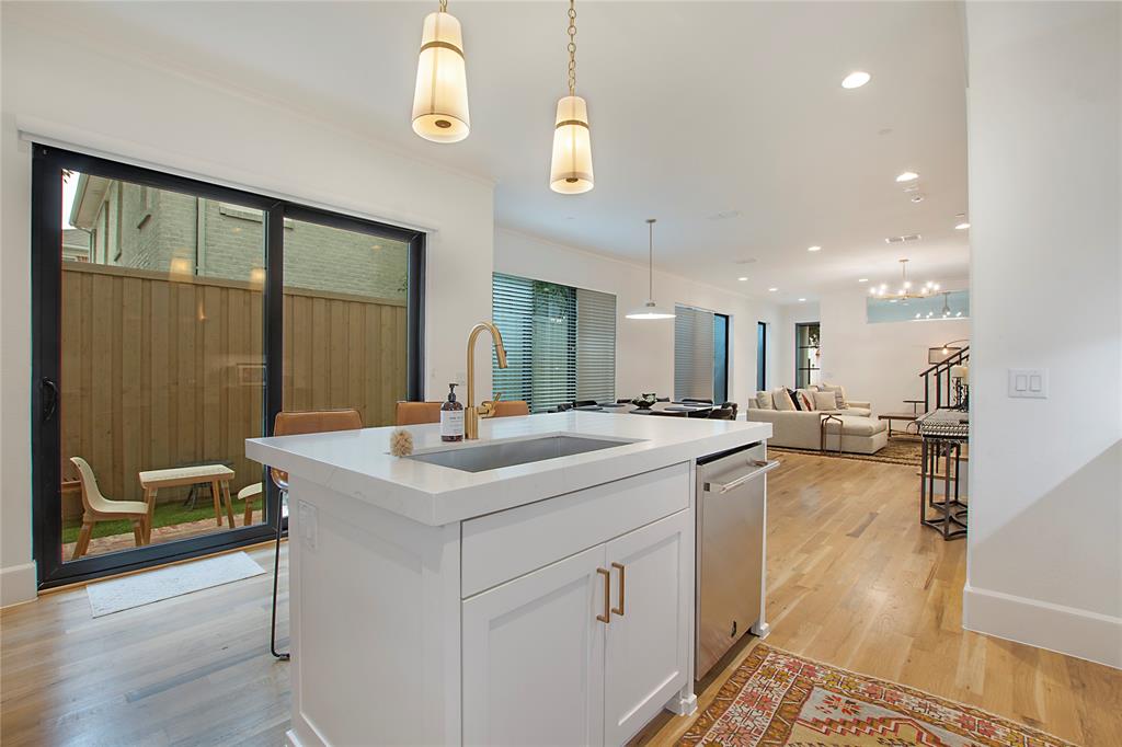 Highland Park High School - Residential