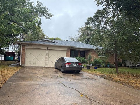 Photo of 8125 Shafter Drive, Dallas, TX 75227 (MLS # 21403064)