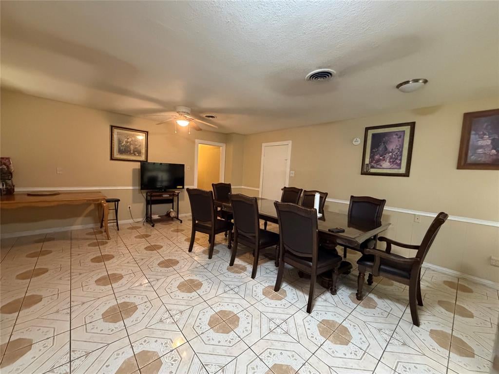 8125 Shafter Drive