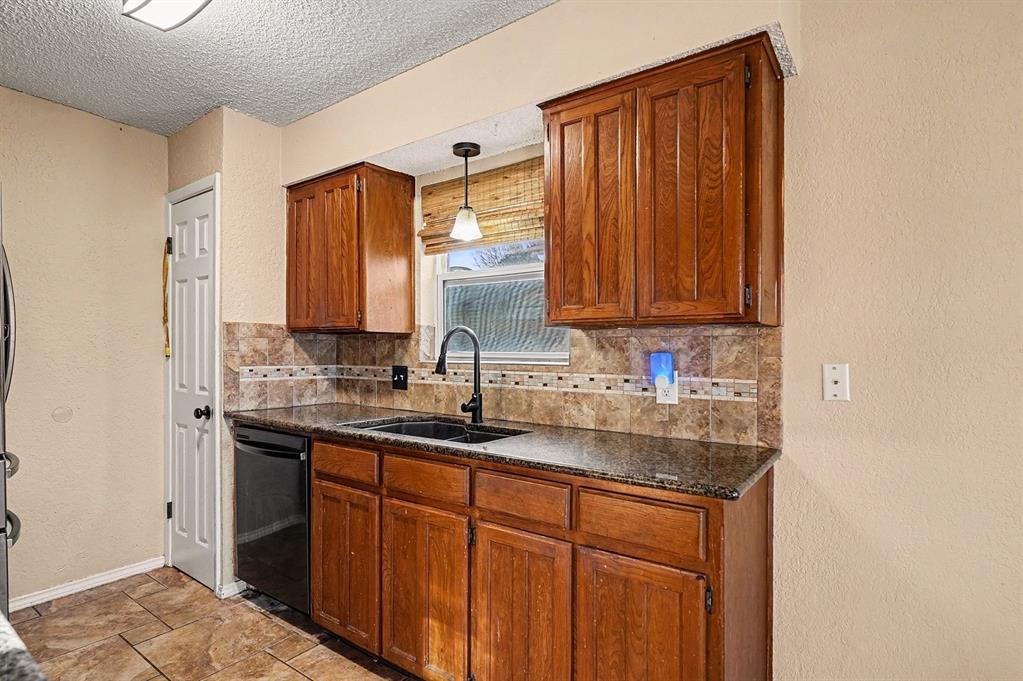 6245 Stardust Drive S