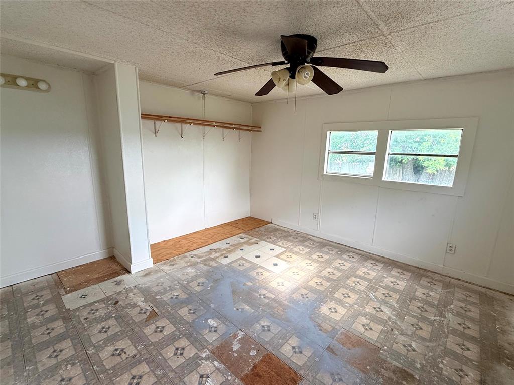 Lakeview Ranchettes - Residential