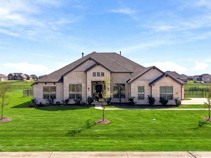 Photo 1 of 36 — 6612 Woodley Court, Mesquite, TX 75126
