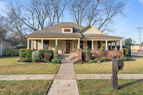 A home in Cleburne