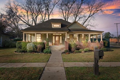 A home in Cleburne