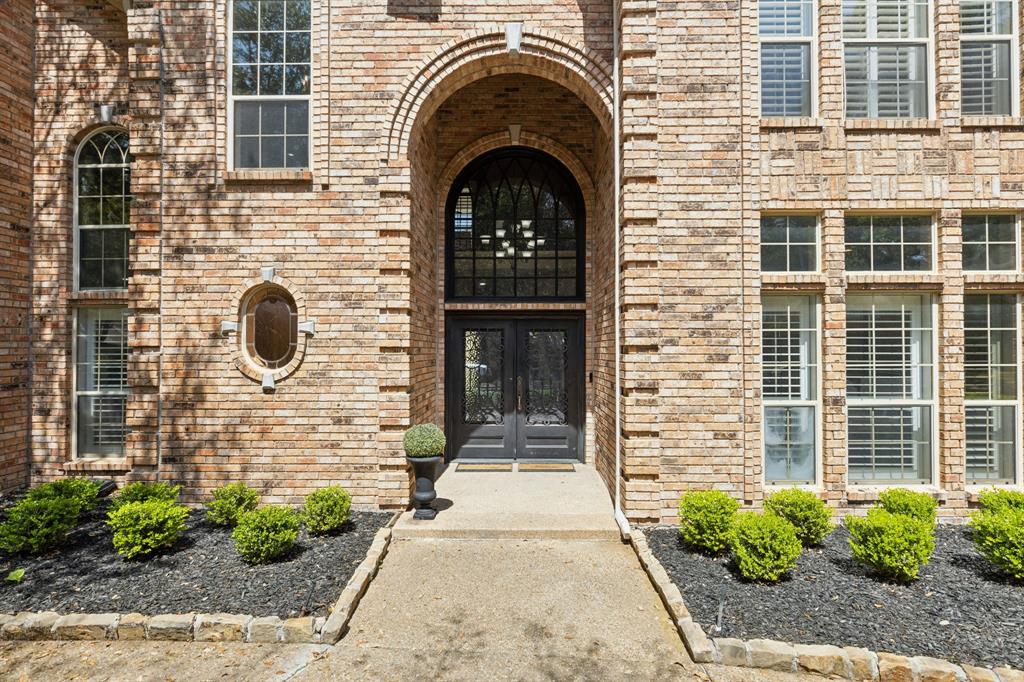 5129 Fairglen Drive