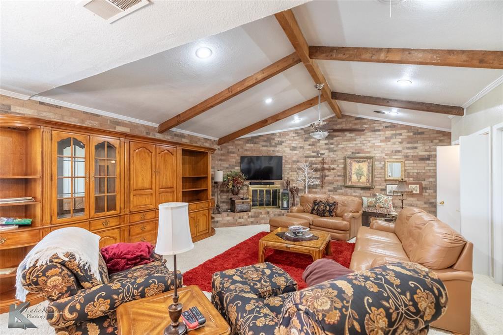 1563 State Highway 70 S