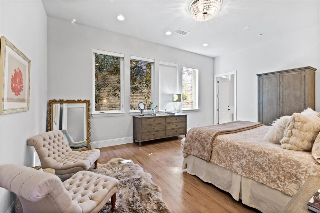 Courtyards Normandy South - Residential