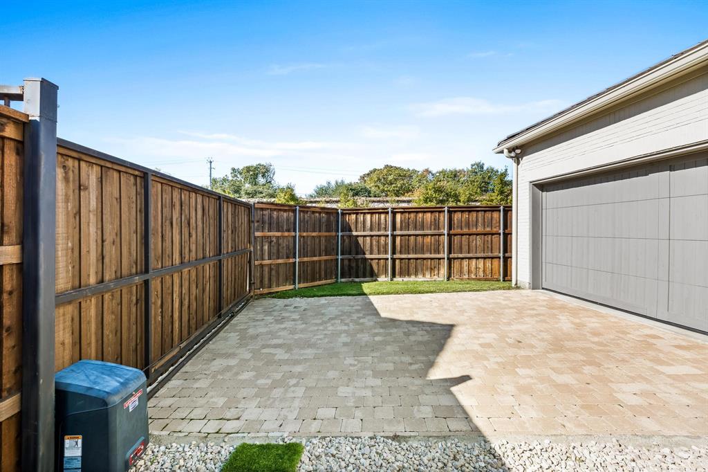 Courtyards Normandy South - Residential