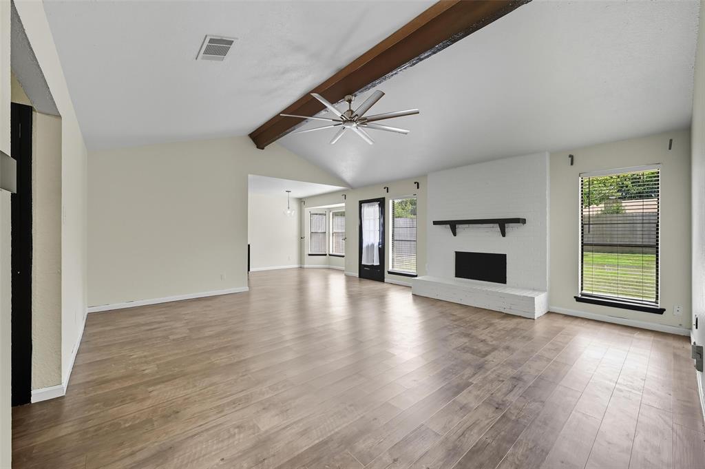 2733 Southpark Lane
