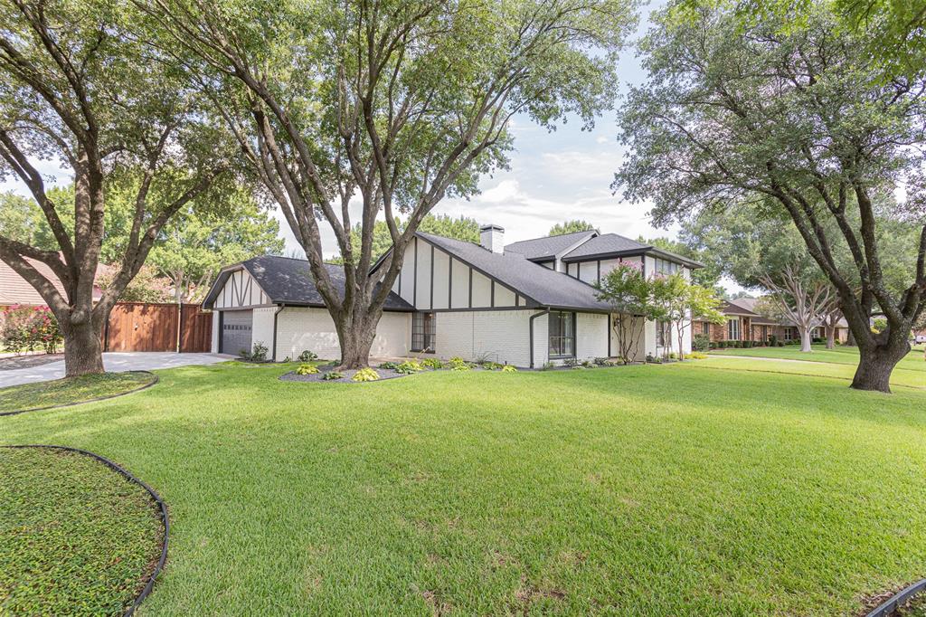 1121 Augusta Court