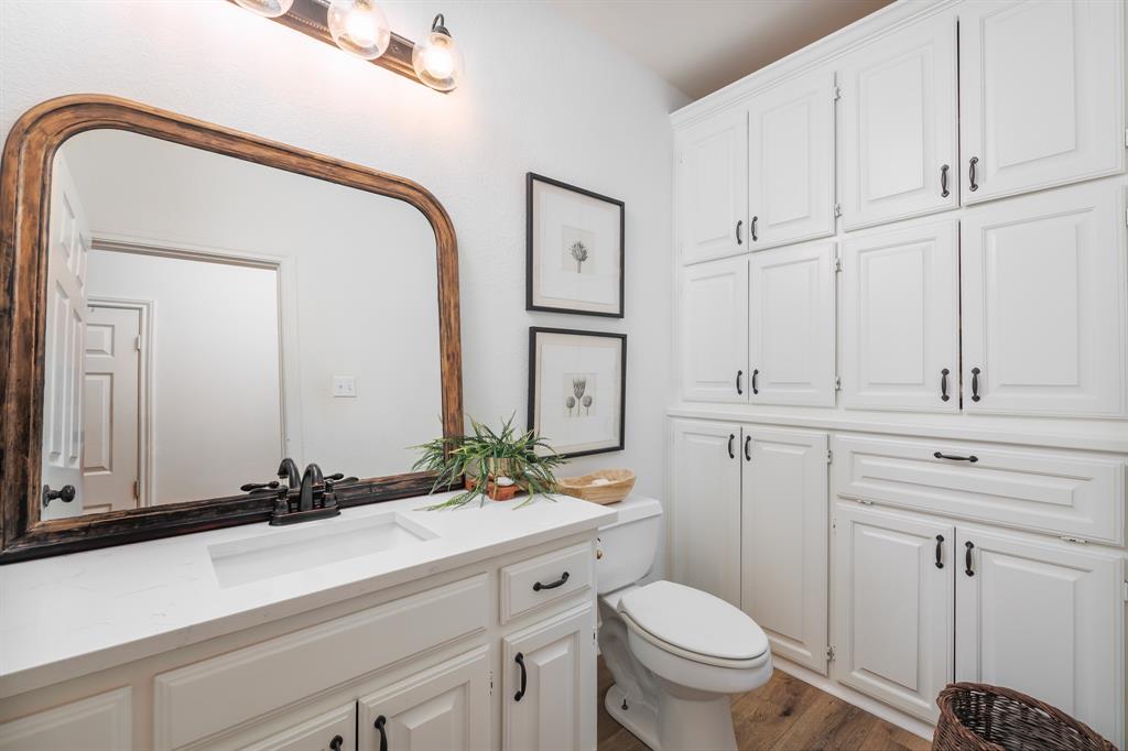 Woodland Hills Colleyville - Residential