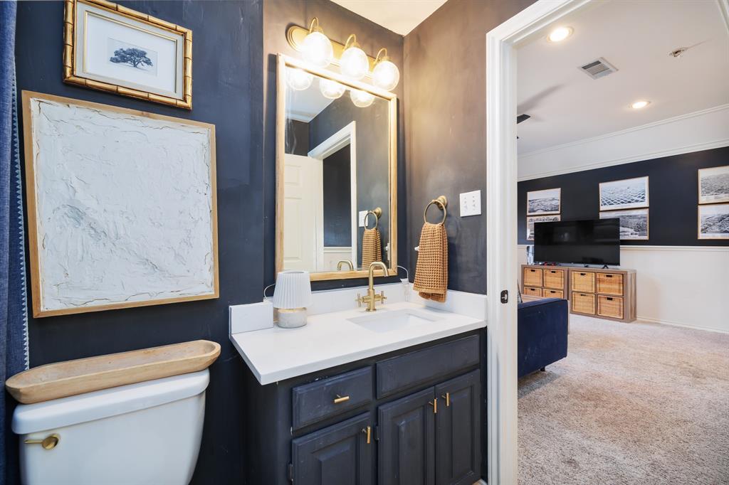 Woodland Hills Colleyville - Residential