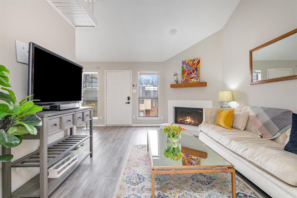 6646 E Lovers Lane 1808
