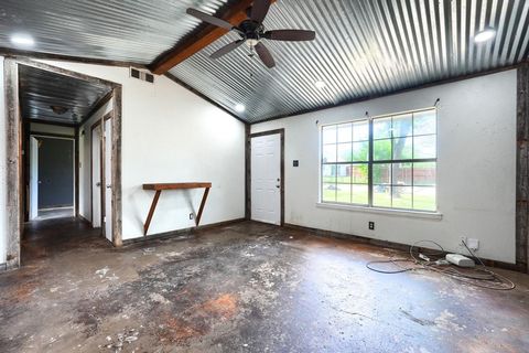 Tiny photo for 736 Thedford Road, Seagoville, TX 75159 (MLS # 21202035)