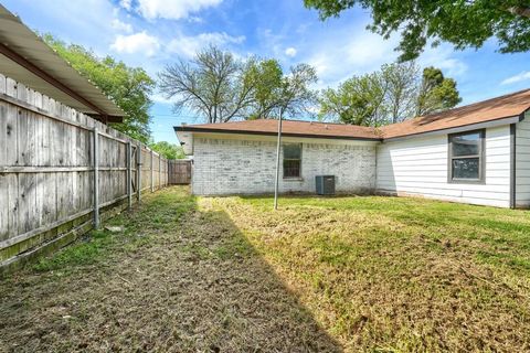 Tiny photo for 736 Thedford Road, Seagoville, TX 75159 (MLS # 21202035)