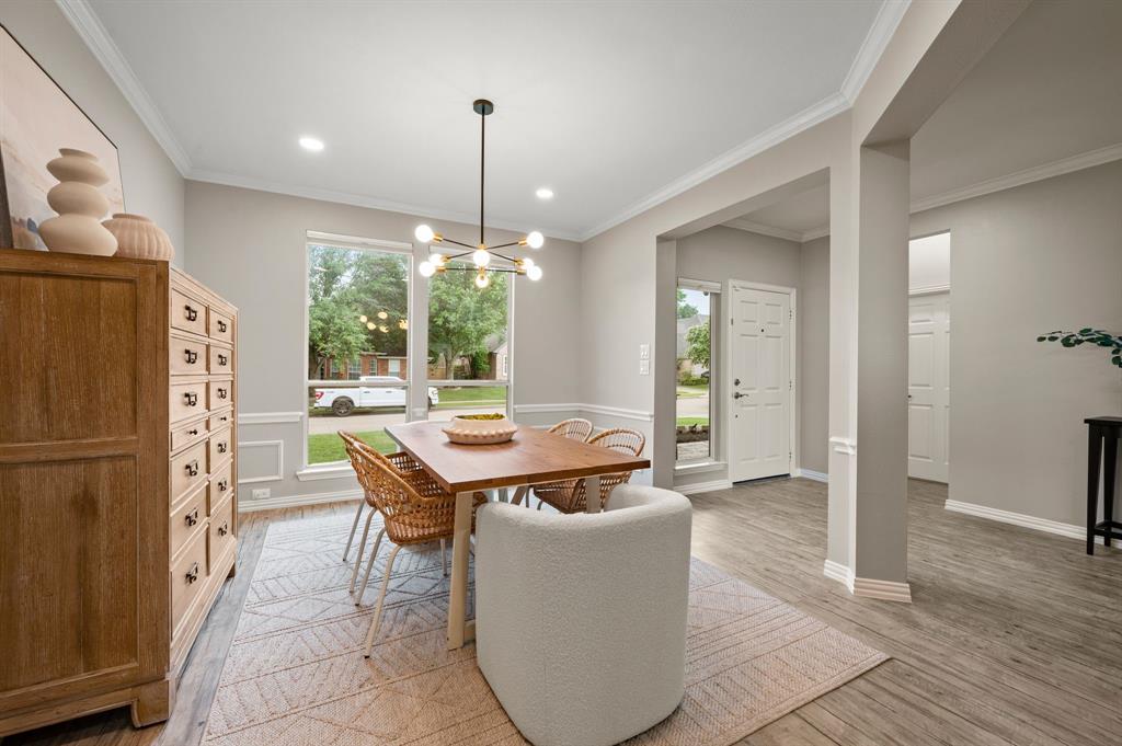 2819 Flint Trail
