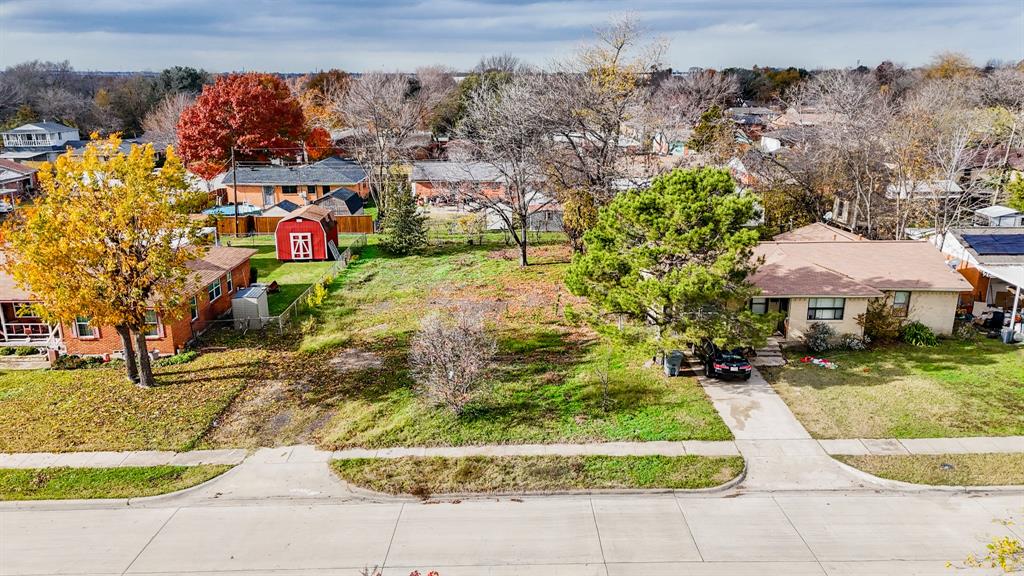 1307 Crestridge Drive