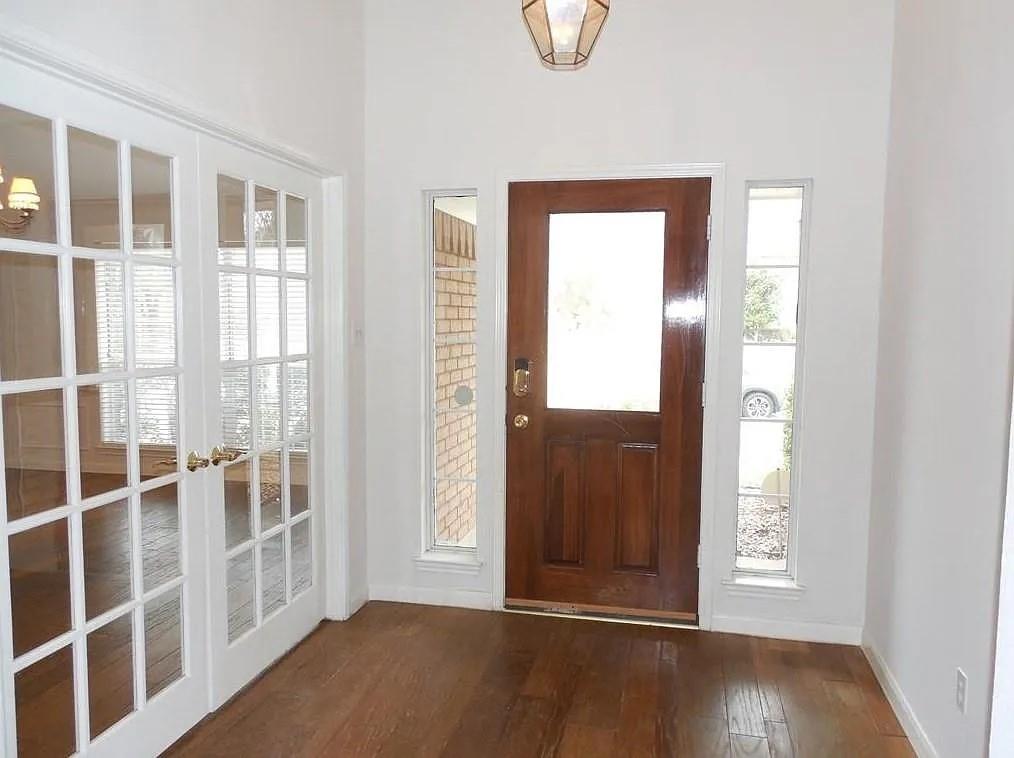 3105 Wren Lane