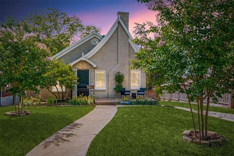 6802 Hammond Avenue Dallas TX 75223