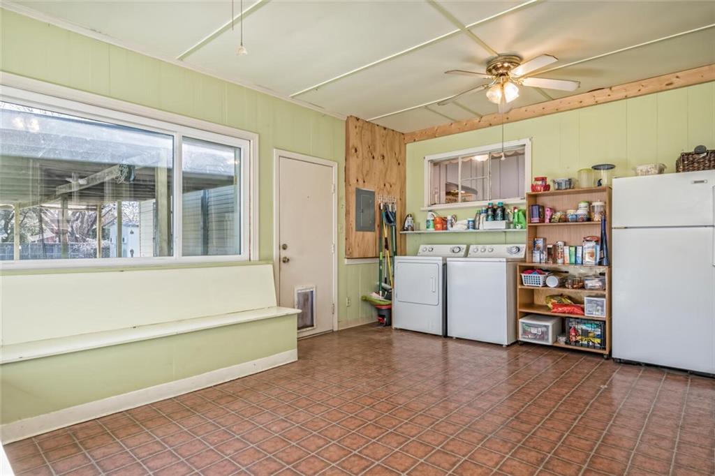 Lewis TR - Residential