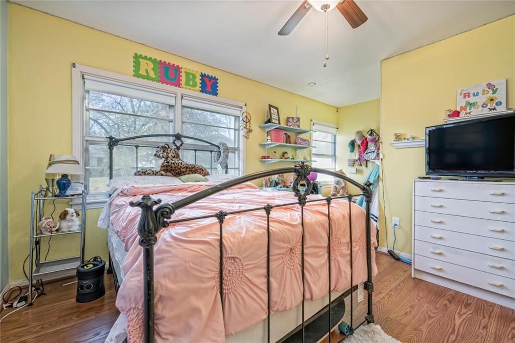 Lewis TR - Residential