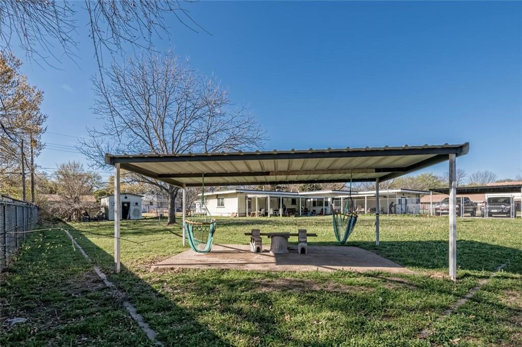 Lewis TR - Residential