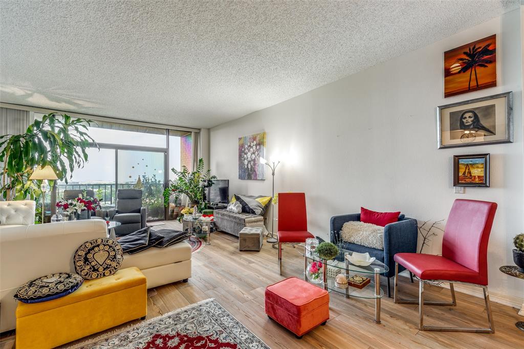 Bonaventure Condo - Residential