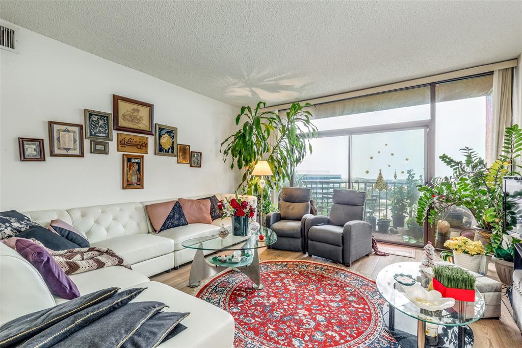 Bonaventure Condo - Residential