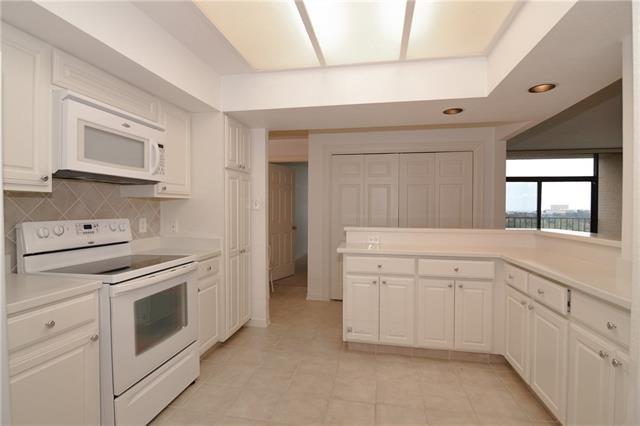 Bonaventure Condo - Residential