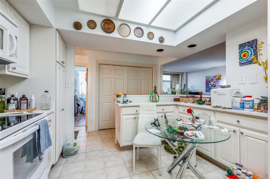 Bonaventure Condo - Residential